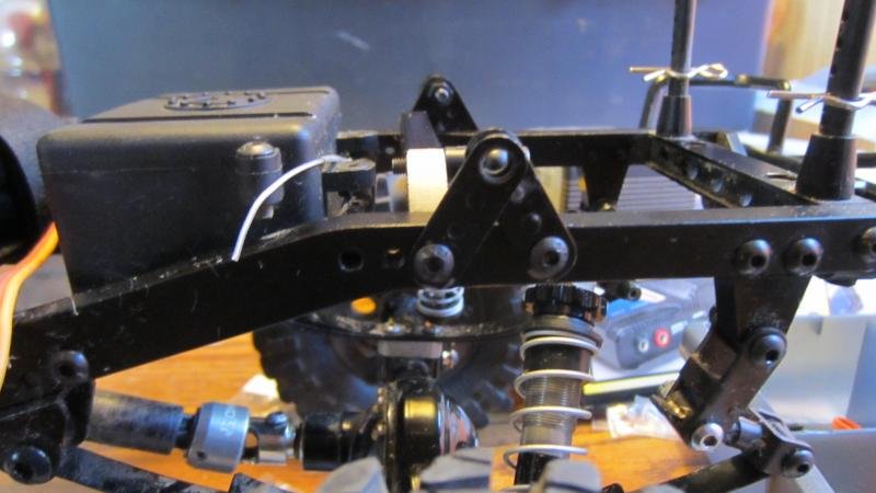 TF2 New Shock Mount 008.jpg