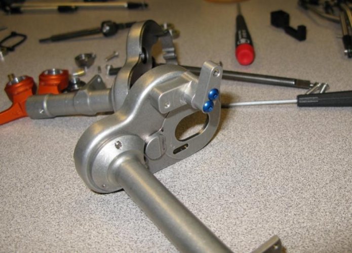 rear link mount.jpg