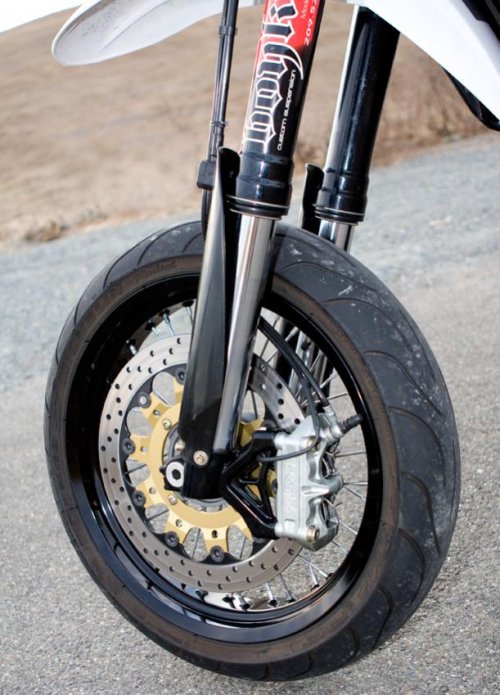 Front_Wheel.jpg