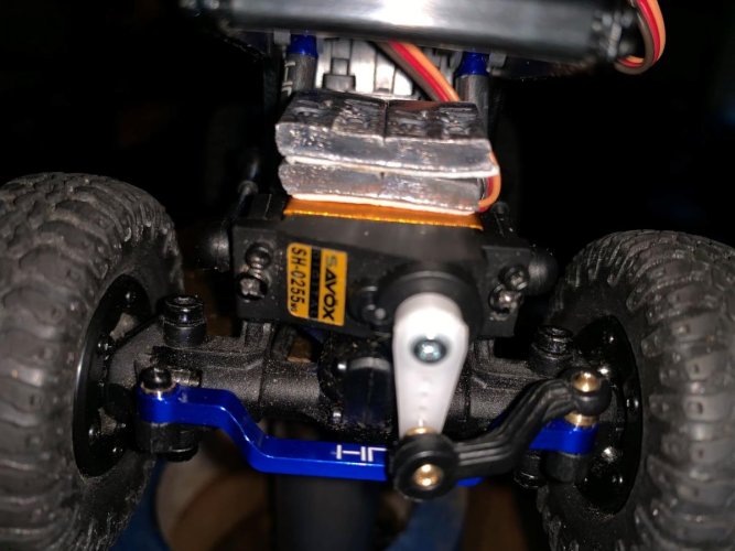 trail trekker front servo shot resized.jpg