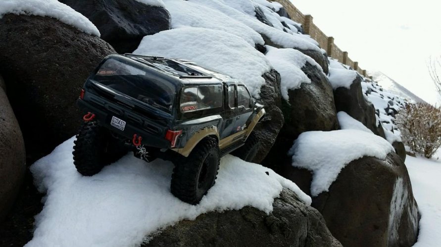 trx4 snow 1.jpg