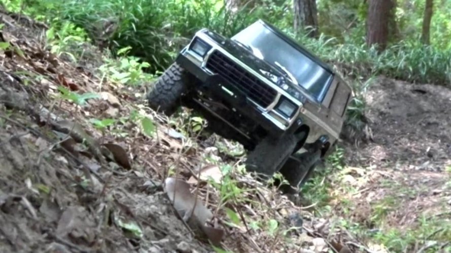 Shut Up & Drive 16 - SSD Trail King First Runs_Moment.jpg