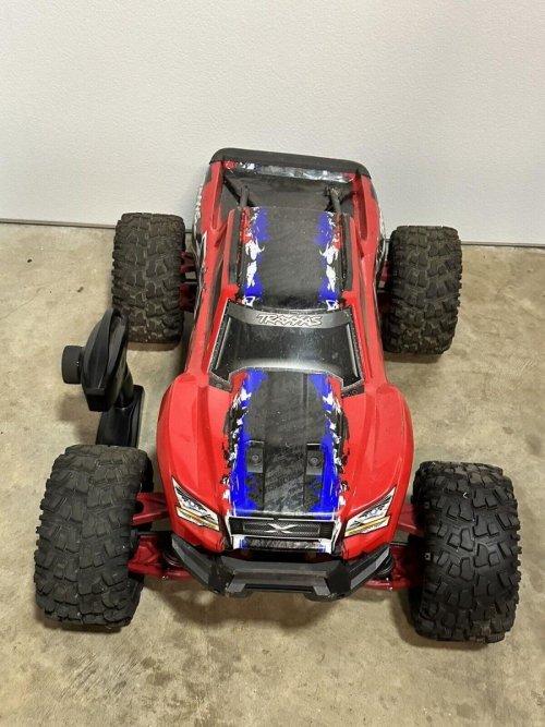 X-Maxx1.jpg