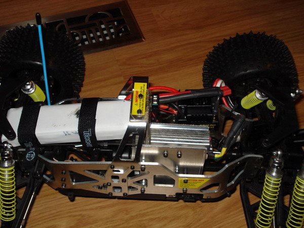 WH_MULCH_MotorSide_NoLid_c.jpg