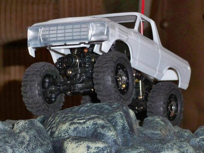 1.24 micro bronco 008.jpg