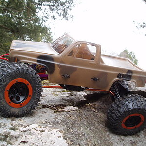 crawlin2 008