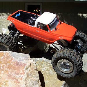 My current 2.2 comp crawler. Gate Keeper designs GC2 chassis in aluminum. TLT axles, Axial trans, DNA dig, etc, etc.