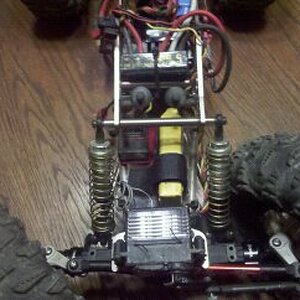 Media 'pic of battery mount' in album 'crawler pics'