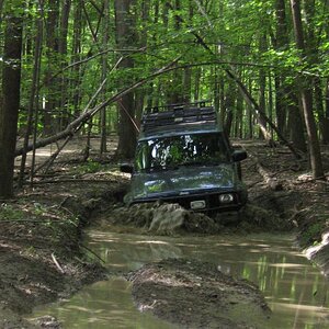 Bill's 2001 XJ sport on 33's