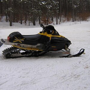 2002 MXZ 600 136" near Cadilac Michigan