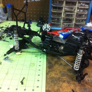 scx frame with the losi shocks