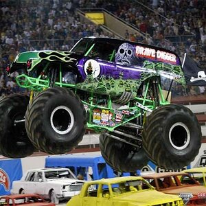 pics max 1042 7379 grave digger monster truck