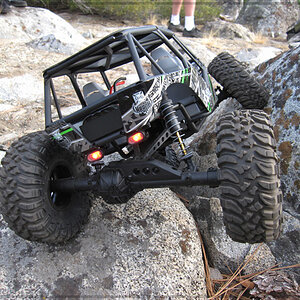 Crawlin' with 3 wheels.