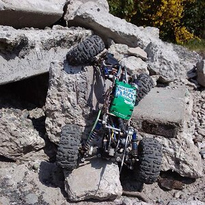 climbing concrete pile track