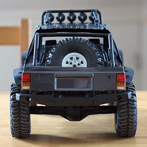 SCX10 Cherokee 3