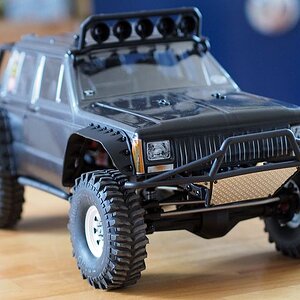 SCX10 Cherokee 5