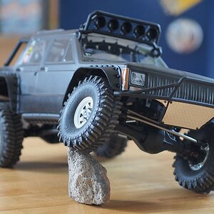 SCX10 Cherokee 6