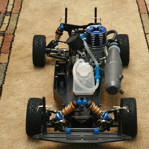 RC10 DS nitro 03