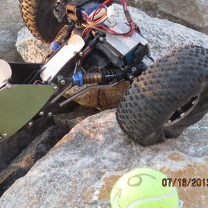 ROCK CRAWLING 057