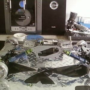 DNA CFX - Dna dig * Dna psycho narrow wheels * axial axles * VP c's and lockouts * Lundsford links