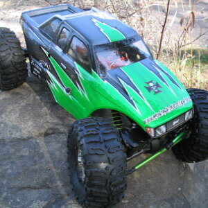 My first crawler bought for me by my wife with a Losi Grappler painted by CrawlerGraphics