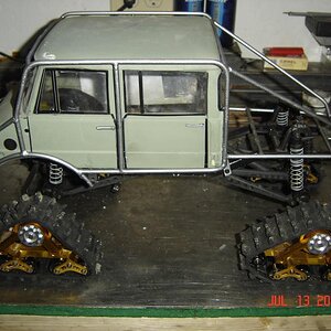 4 door unimog 001