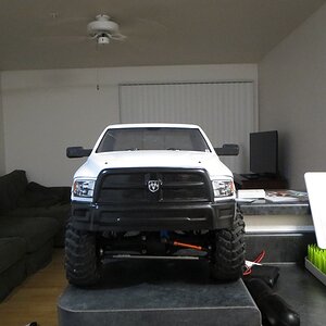 Mirrors down, this is how i will run it most of the time, just like my 1:1.
Scx10 Ram 2500/Power wagon