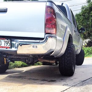 Little flex shot with my old set of 15x8s w/ 2" spacer and 29" swampers on a 2.5" lift