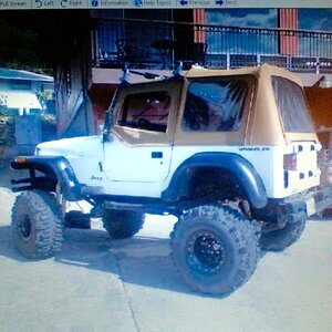 My uncles old jeep *sorry for shitty pic**