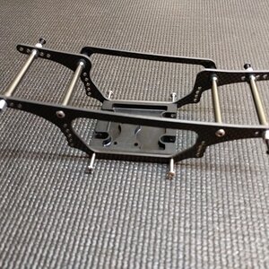 Krazed Builds un-Stuck 2.2S chassis assembled