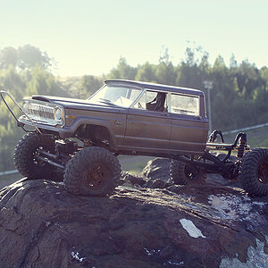 129_Jeep J-20 crawler