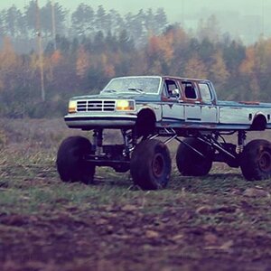 215 Ford F 350 6 door crawler