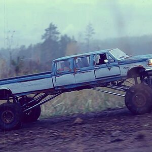 216 Ford F 350 6 door crawler