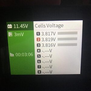 ISDT BG-8S Battery Checker in balance mode