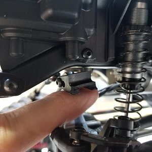 TRX4 Broken Panhard Mount