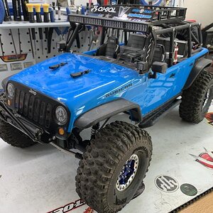 SCX10 based rig for my daughter