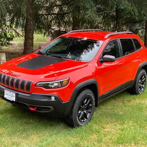 Trailhawk 4