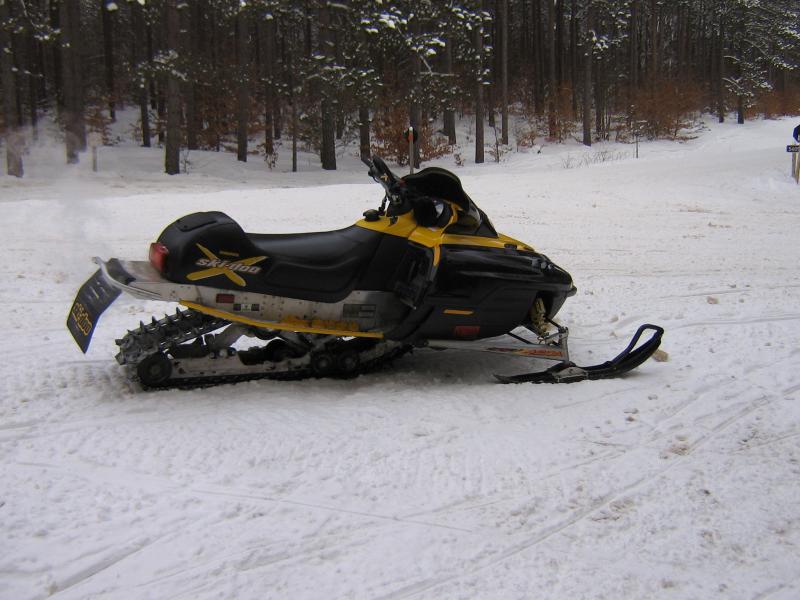 2002 MXZ 600 136" near Cadilac Michigan