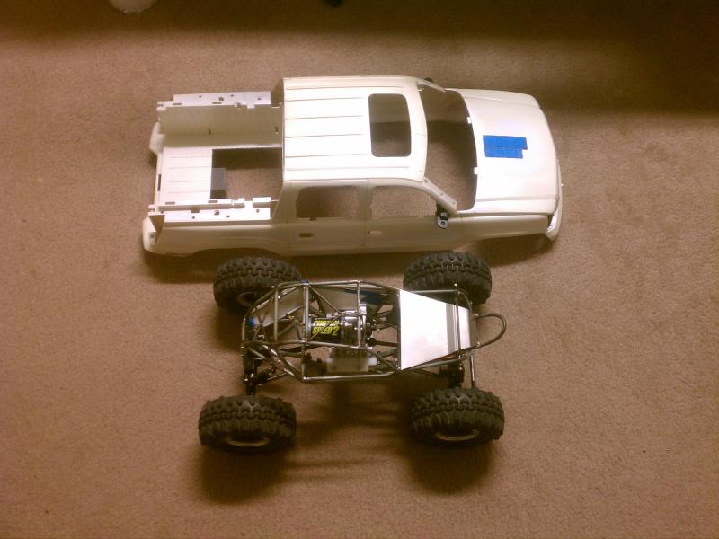 Another comparison shot next to my 2.2 crawler.