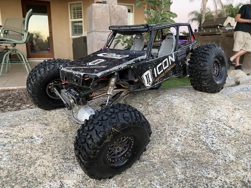 At her heaviest - 9.8 lbs. AMF Aluminum body panels, Pro-Line 5” Super Bright Curved light bar, RC4WD Baja Designs Pro LED Lights (under hood)