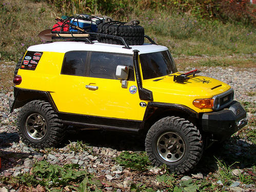 CC-01 with FJ Cruiser hard body.  I miss this little 1.9'er