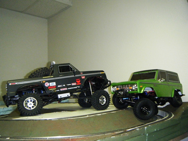 Custom 79' Ford F-150 Trail Rig, GCM Cross Canyon chassis with RC4WD T-Rex 60 axles, AX10 transmission, Fireball 55T Motor and Castle Mamba Max ESC.

