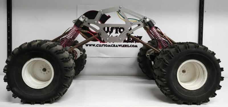 Custom Crawlerz POR Crawler Frame Plate Set on Clodbuster axles (side)