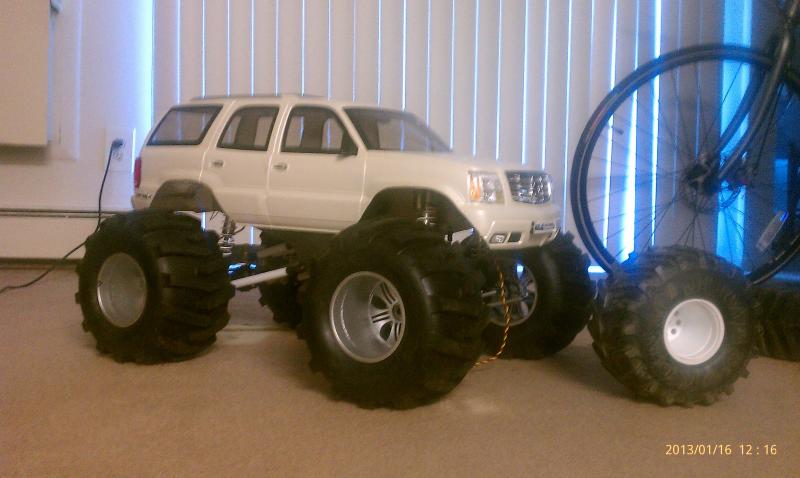 Demolisher tires with custom made wheels from v84x4