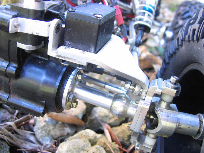 detail of the home-made steering mount & aluminum tubes-- don't worry, I taught that loose screw a lesson with some thread-locker. :)