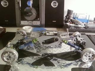 DNA CFX - Dna dig * Dna psycho narrow wheels * axial axles * VP c's and lockouts * Lundsford links