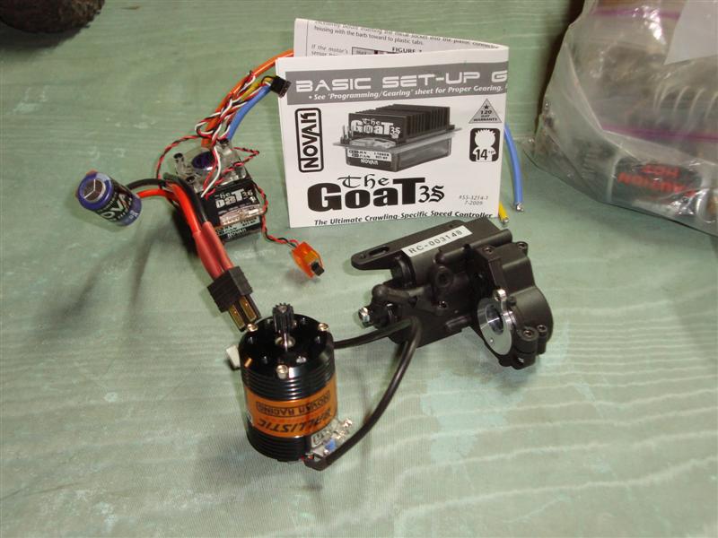 DSC05630 (Medium) Used in very good condition, almost new LCC transmissionwith Dig and Novak Goat 3S ESC and 18.5 Ballistic Brushless Motor waiting to