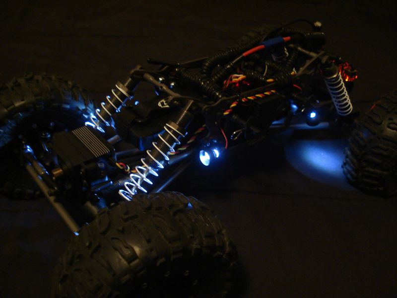 Goat 2s 18.5 13t pinion, 1650mah lipo bat., Steering-7955TG, Dig-225MG mounted on RCBros dig mount, Futaba 3pmx with 2500mah lipo RX bat., Losi Rock C