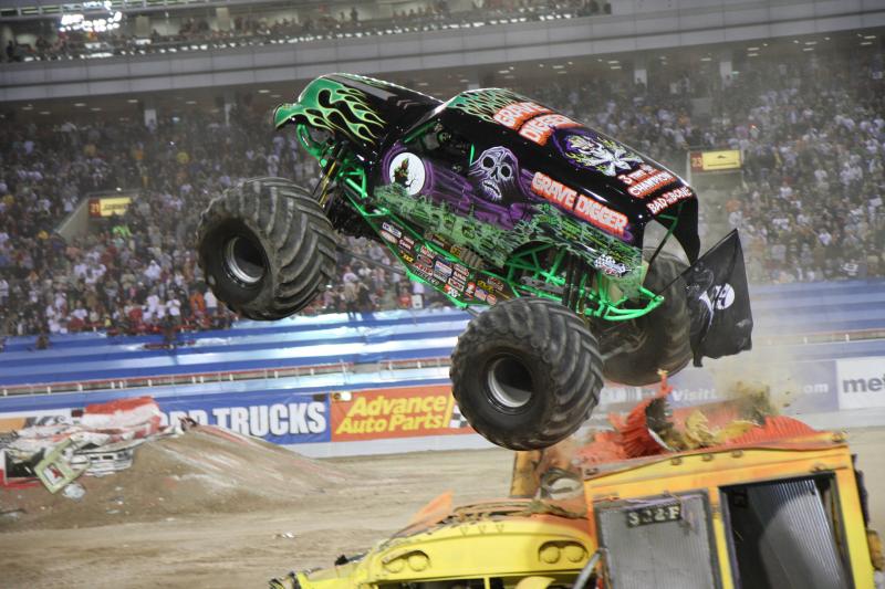 Grave Digger 06