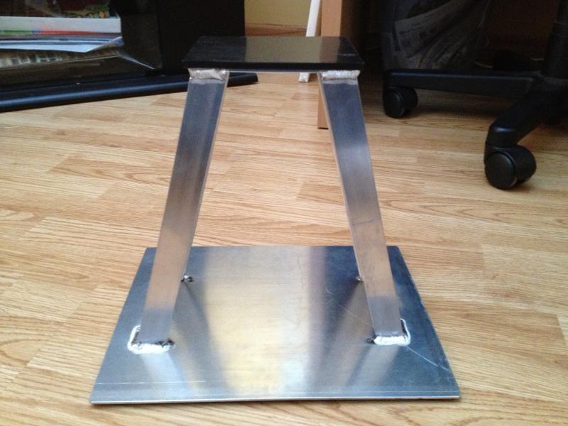 Home Made Aluminum Stand With Rubbe rop